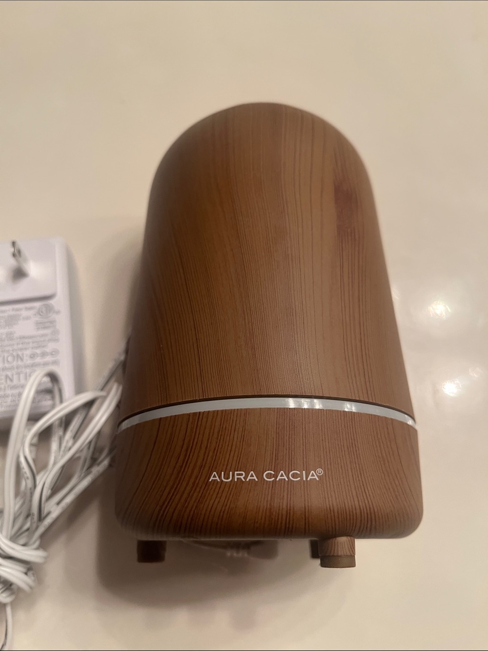 Woodgrain Essential Oil Diffuser - - Picture 2 of 5